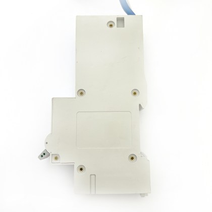 Europa Components EUB1R.10/1B B10 10A 10 Amp 30mA RCBO Circuit Breaker Type AC